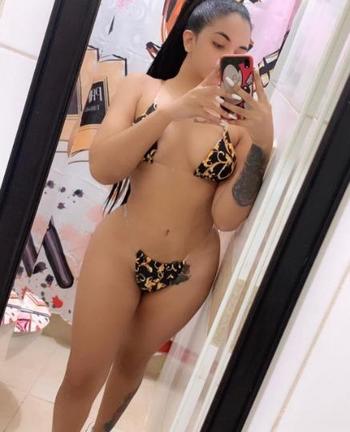 ardient, 27  female escort, Queens