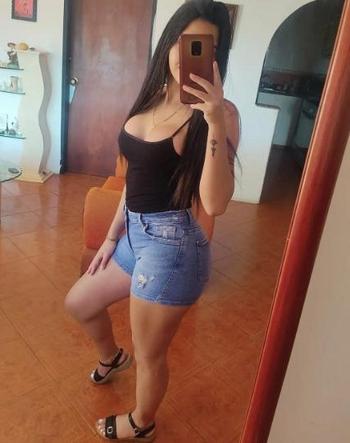 QUEENSSSSS, 22  female escort, Queens