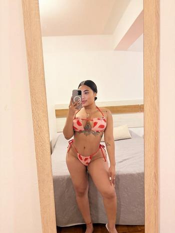 YOHA, 20  female escort, Queens