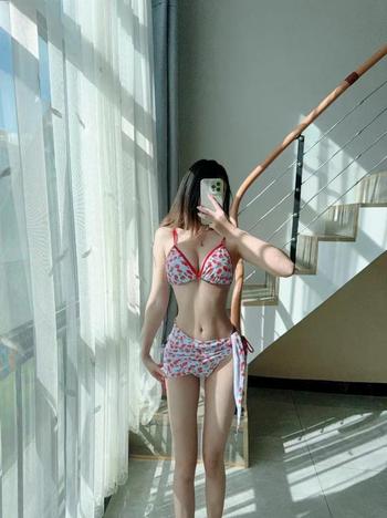 302-573-9451, 23  female escort, Queens