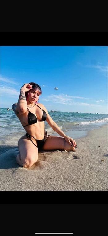 Pamela, 25  female escort, Queens