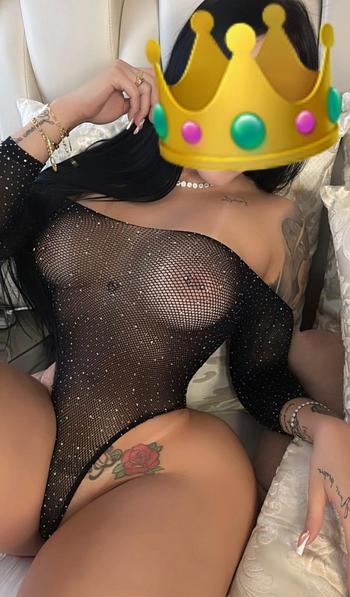 MELISSA, 25  female escort, Queens
