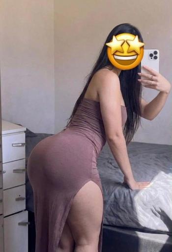 878-296-8495, 26  female escort, Queens