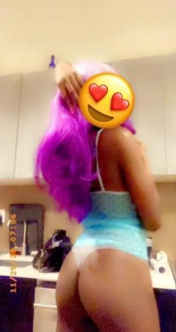 9804001817, female escort, Queens