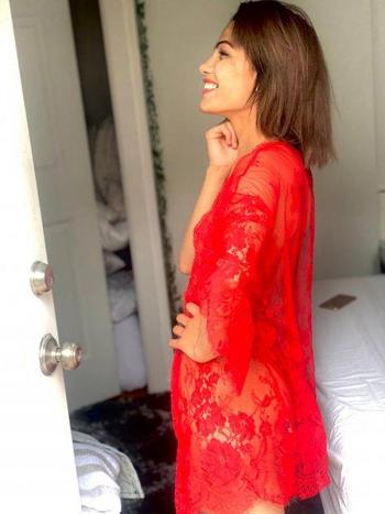 2038008883, female escort, Queens