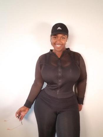 3367099885, female escort, Queens